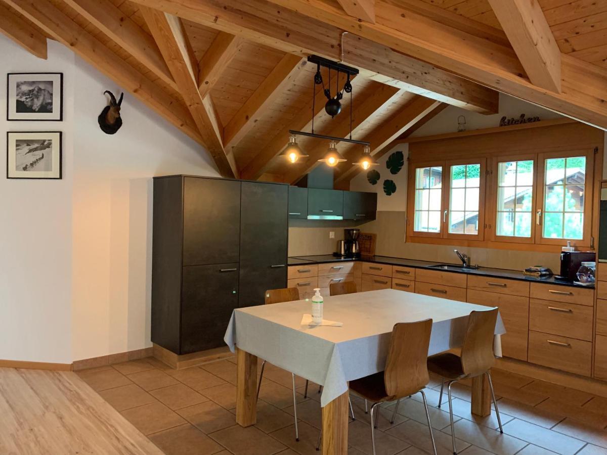 Ferienwohnung Talhaus Лаутербруннен Екстер'єр фото